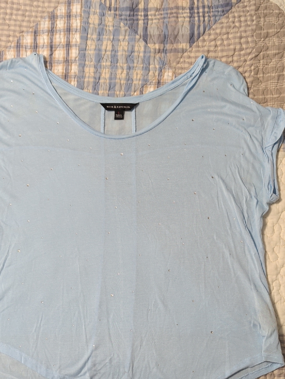 Rock & Republic Light Blue Short Sleeve Scoop Neck Tee with Rhinestones